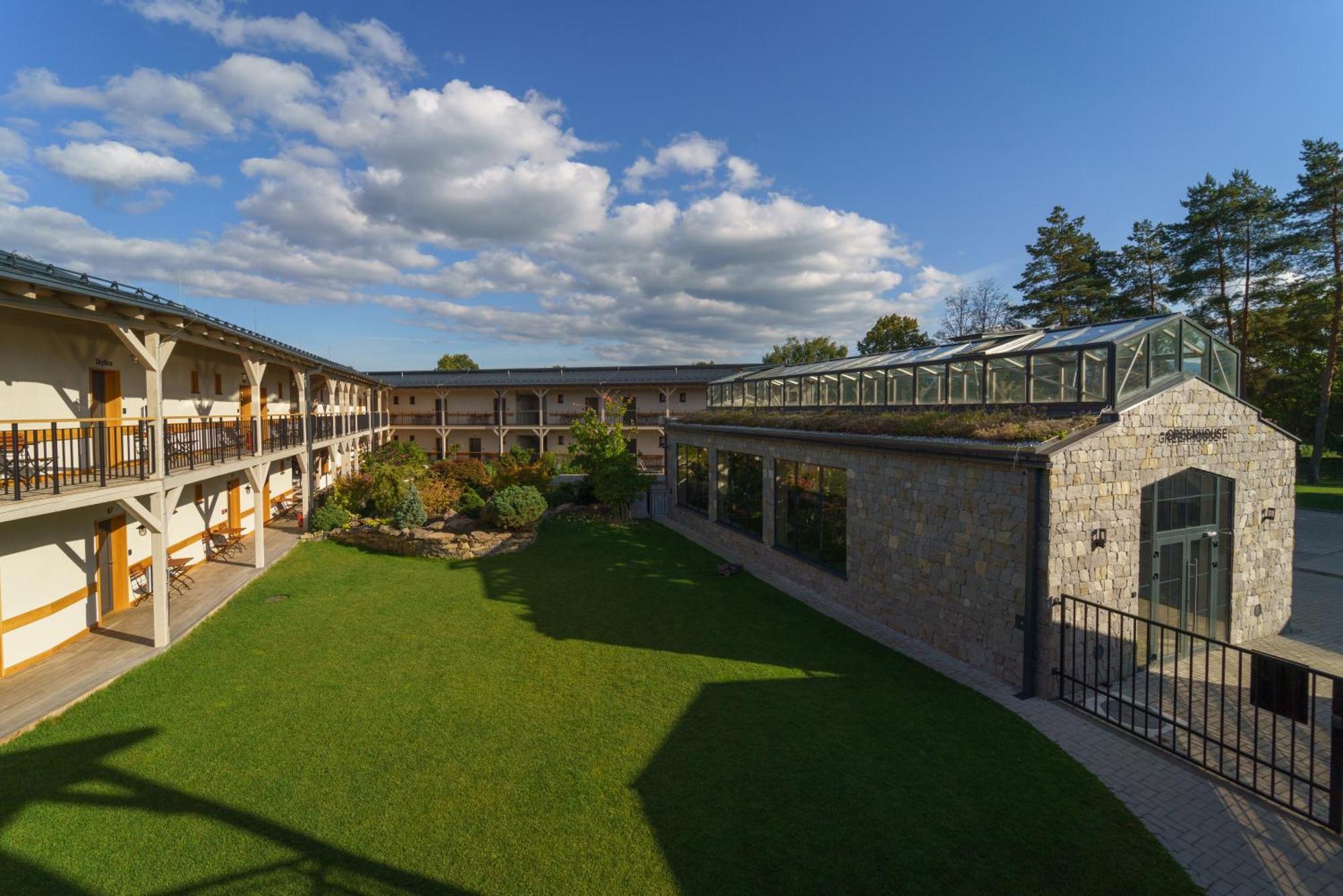 Penzión MERIDIANA BOJNICE Exterior foto
